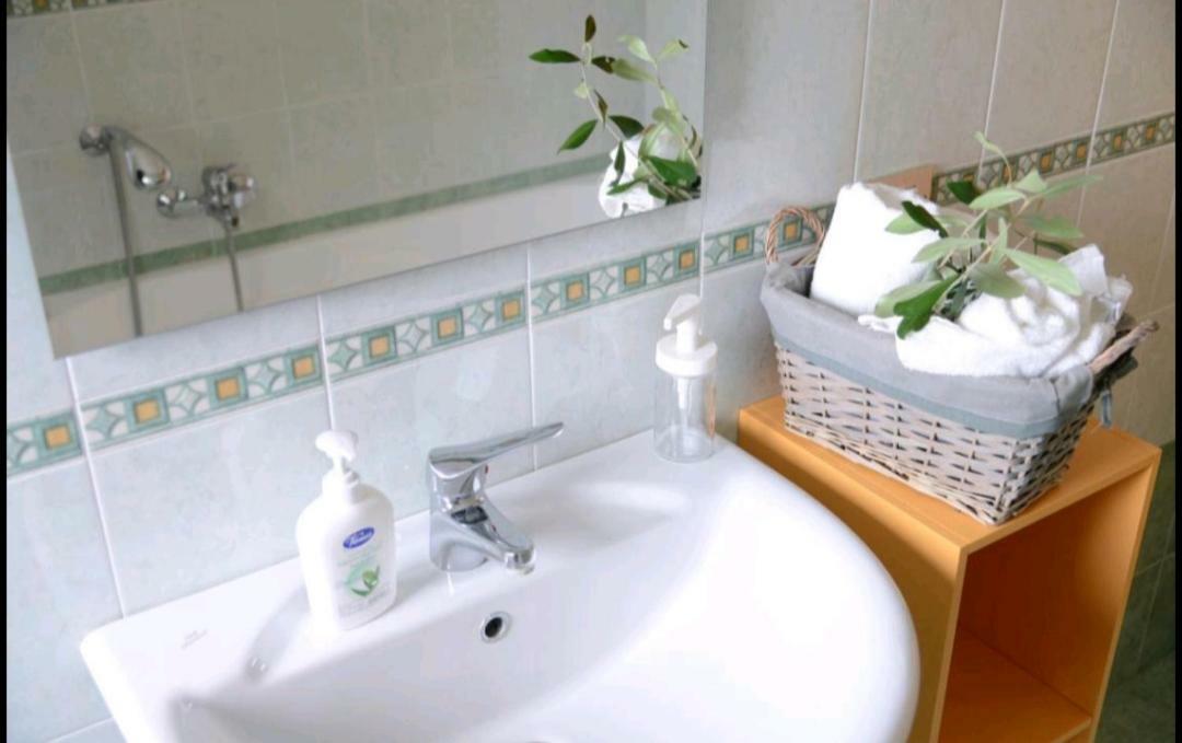 "La Casa Di Mariagrazia" Rooms Con Cucina Condivisa E Terrazza Sammichele Di Bari Kültér fotó