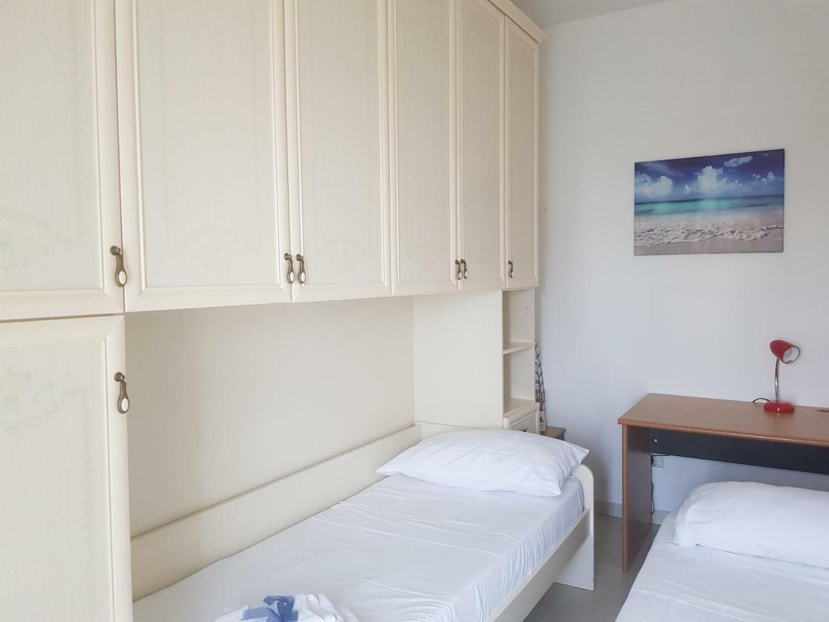 "La Casa Di Mariagrazia" Rooms Con Cucina Condivisa E Terrazza Sammichele Di Bari Kültér fotó